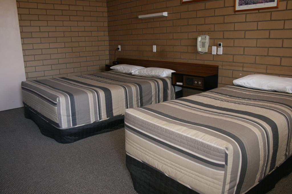 Mount Wycheproof Motor Inn Kültér fotó